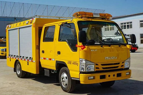 Engineering rescue vehicle