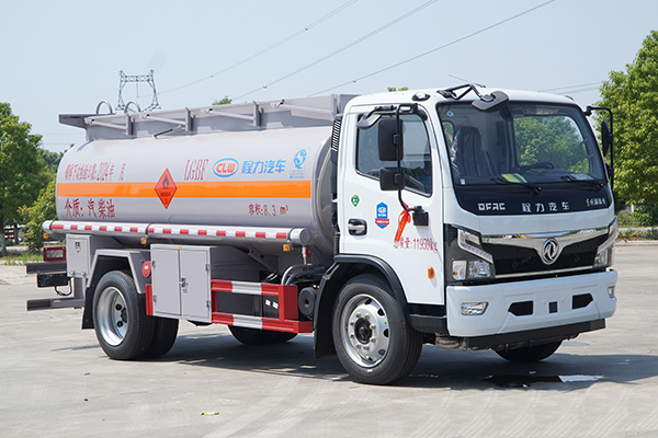 Dongfeng Furuka 4x2 Drive 9m³ Carbon Steel Gasoline Diesel Transport Vehicle
