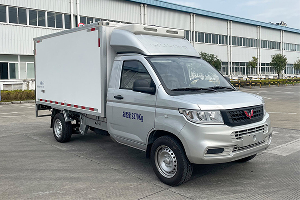Wuling light truck single row refrigerator truck refrigeration