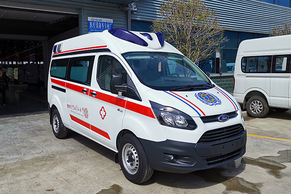 New JMC Ford 5-8 person transport ambulance
