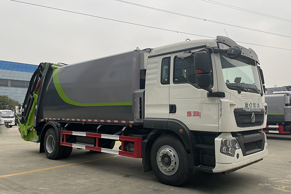 New Sinotruk HOWO 14m³ compressed garbage truck
