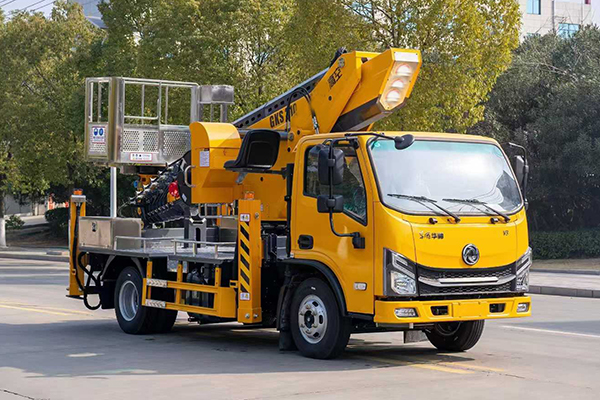 Dongfeng 31 meter straight arm aerial platform high-altitude work vehicle