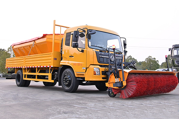 Dongfeng 4x2 drive multifunctional ice breaking Snowblower snow remover truck 