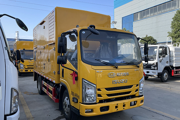 New Isuzu 4x2 drive emergency repair power supply vehicle