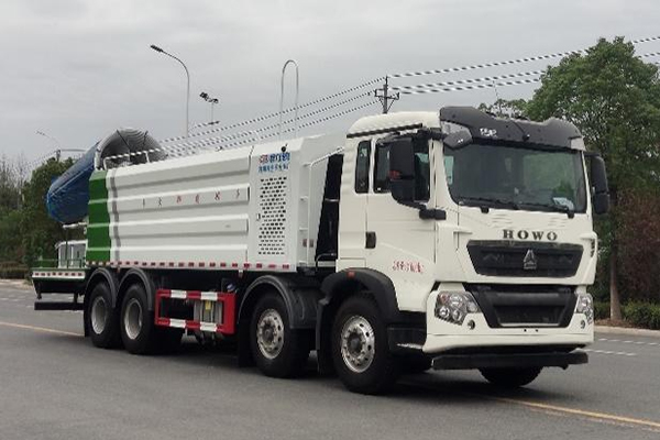 Sinotruk Howo Four Axis 8x4 Drive 18m³ Multi functional Highend Dust Suppression Truck Sprinkler