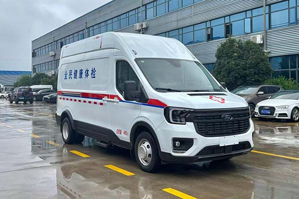 New JMC Ford T8 long wheelbase 2-3 person medical ambulance Health examination vehicle