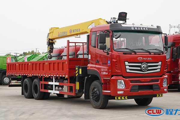 New Chengli three-axis 12-ton 4-section straight arm Truck mounted crane carrier